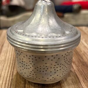 1900's Antique Aluminum Twisted Lid Tea Ball Leaf Tea Pot Strainer Infuser.